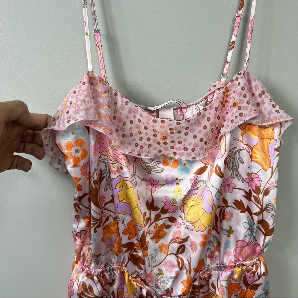 Victoria's Secret floral bodysuit with shorts Sz M 170/96A - Picture 6 of 7